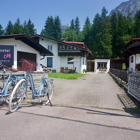 Mountain Hostel *
